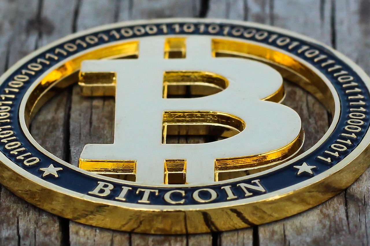 嘉信理财CEO Rick Wurster：一年内推出加密货币现货交易