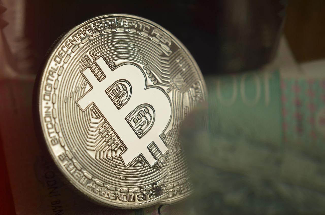 DWF Labs投资川普加密货币WLFI！支持机构级稳定币USD1